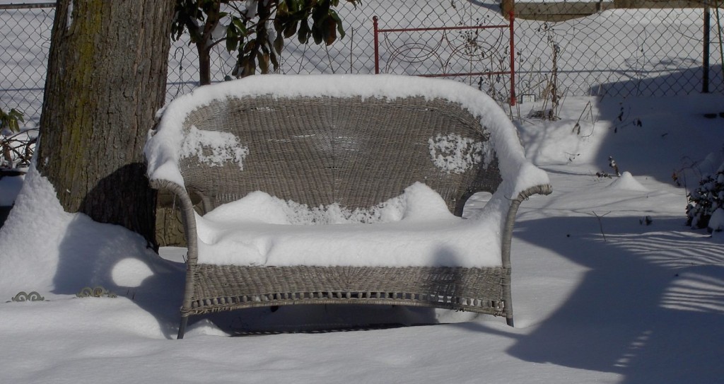 25.-Outside-Furniture-1024x543-2-1024x543